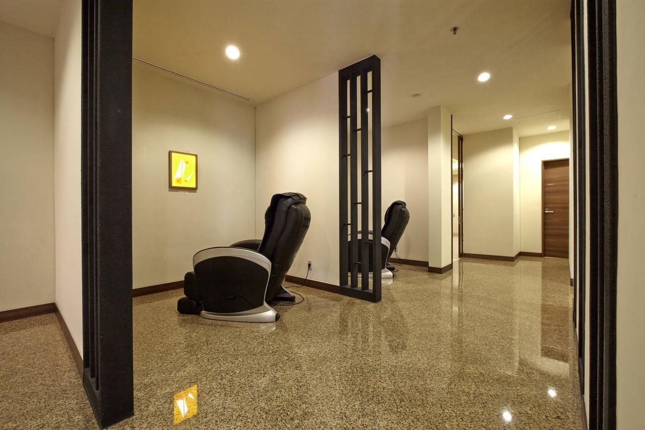 Axia South Cikarang Service Apartment Kültér fotó